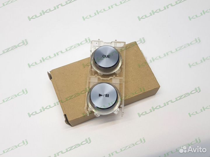 Кнопки Cue / Play Pioneer CDJ-2000 / NXS / NXS2