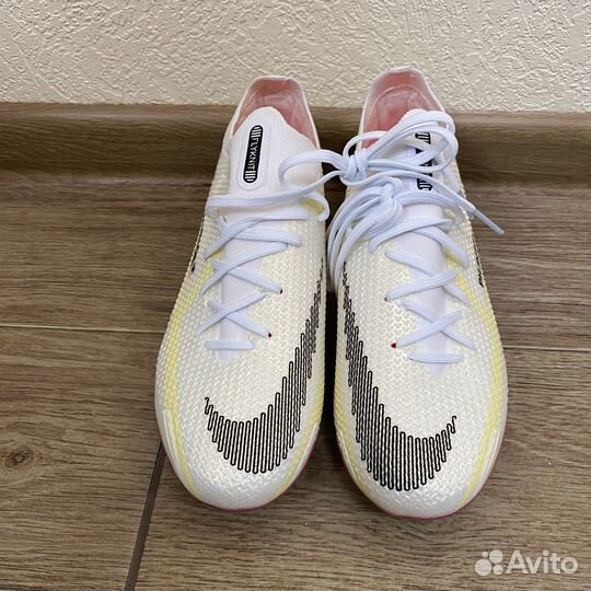 Профессиональные бутсы Nike Phantom GT2 Elite FG