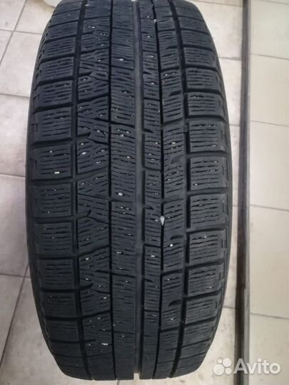 Yokohama Ice Guard IG50+ 215/55 R17