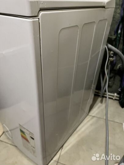 Стиральная машина Indesit с вертикальной загрузкой