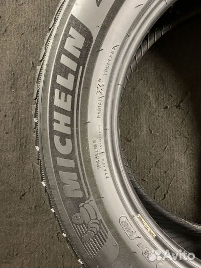 Michelin Pilot Alpin 5 SUV 235/60 R18