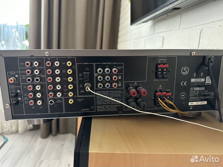 Ресивер Yamaha RX-V357