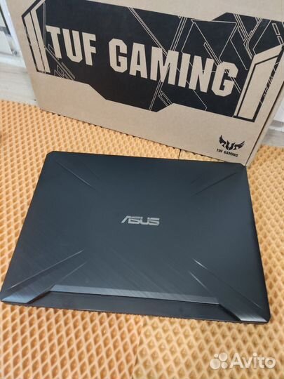 Asus TUF gaming Ryzen7/gtx1650/8/512ssd