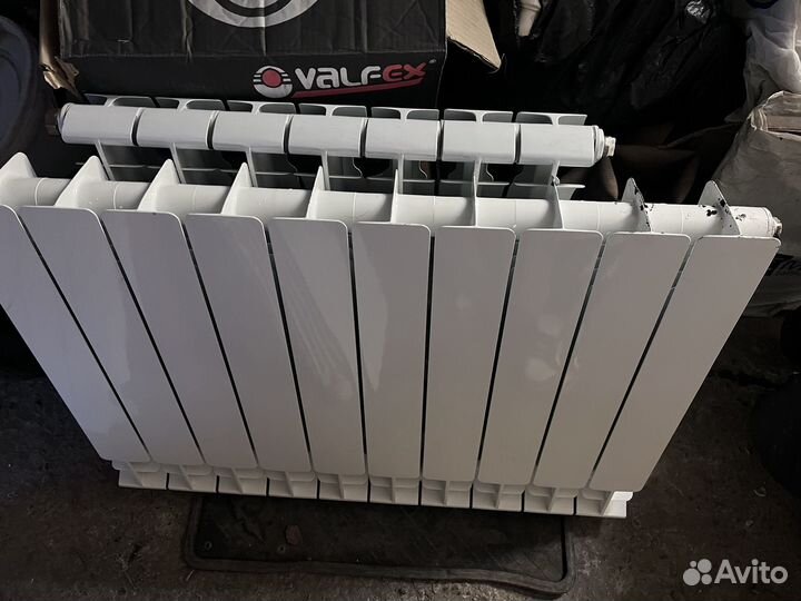 Радиатор отопления биметаллический 10 секций