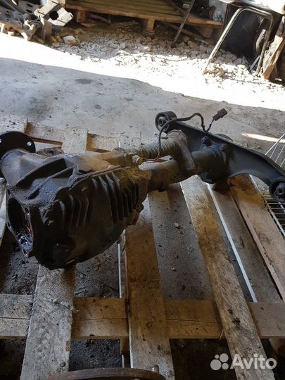 Редуктор передний Mitsubishi Pajero 3