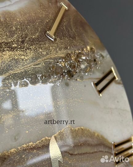 Часы из смолы «Аллах»