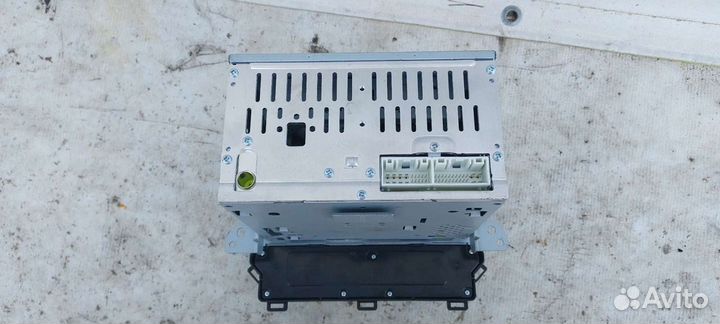 Магнитола штатная Kia Cerato 3 YD