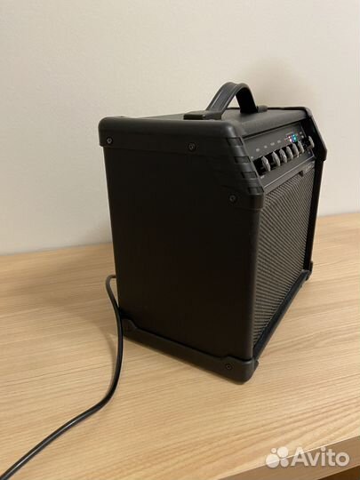 Гитарный комбоусилитель line 6 spider V 20 mkii