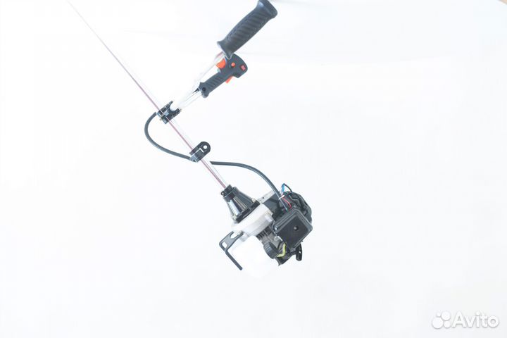 Мощный бензиновый триммер Profi 1.1 кВт