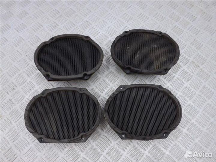 Динамик Ford Mondeo 3 2.0 cjba 145Л.С. 2003