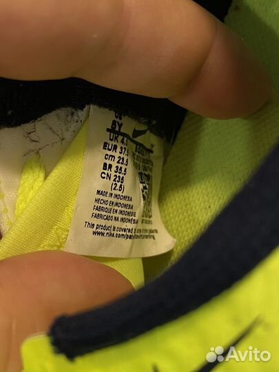 Футбольные бутсы nike 36 цвет лайм