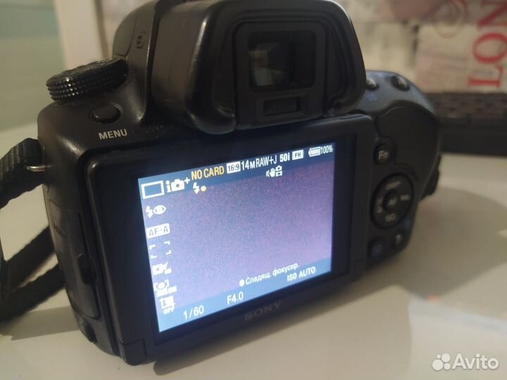 Зеркальный фотоаппарат sony A37