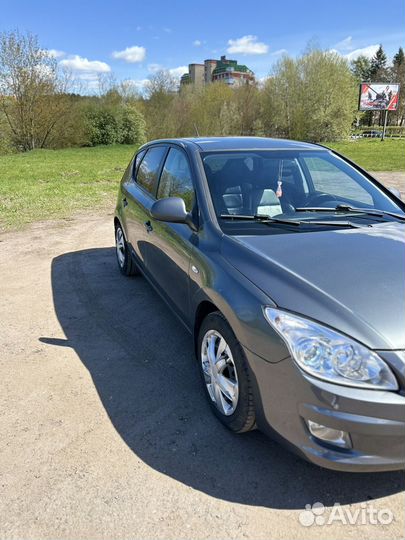 Hyundai i30 1.6 AT, 2009, 208 000 км