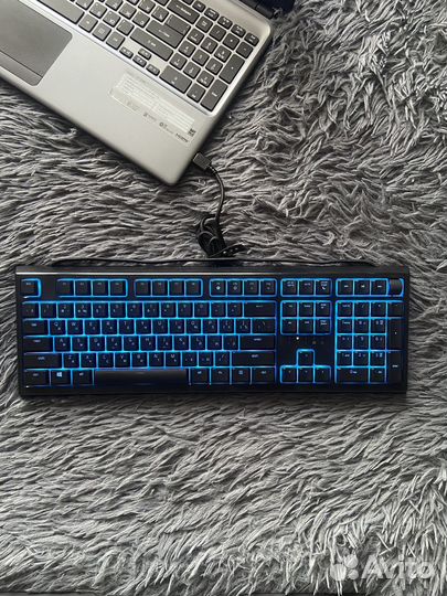 Игровая клавиатура Razer Ornata V2