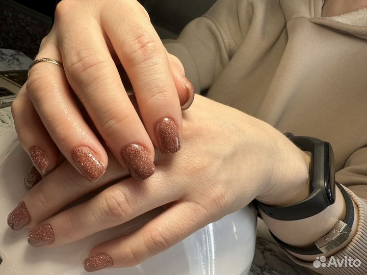 Наращивание ногтей на дому