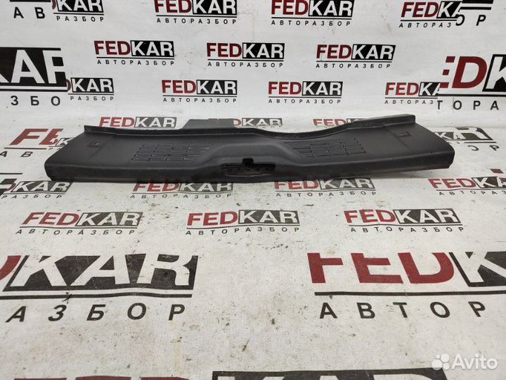 Накладка задней панели Peugeot 307 3С NFU10FX6qpsa