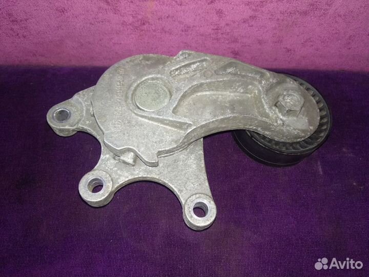 Натяжитель ремня на BMW 1' F20 3' F30 4' F32 5' F1