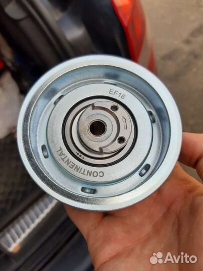 Натяжной ролик на volkswagen golf