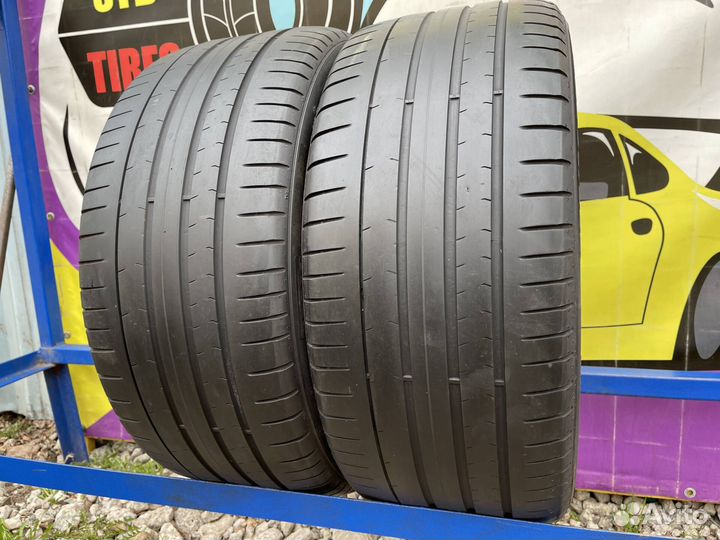 Pirelli P Zero PZ4 285/35 R20