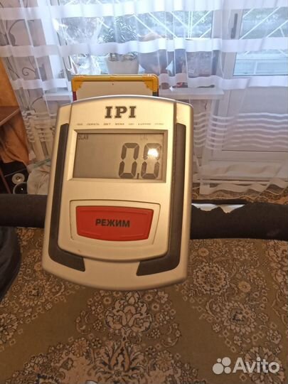 Тренажер беговая дорожка