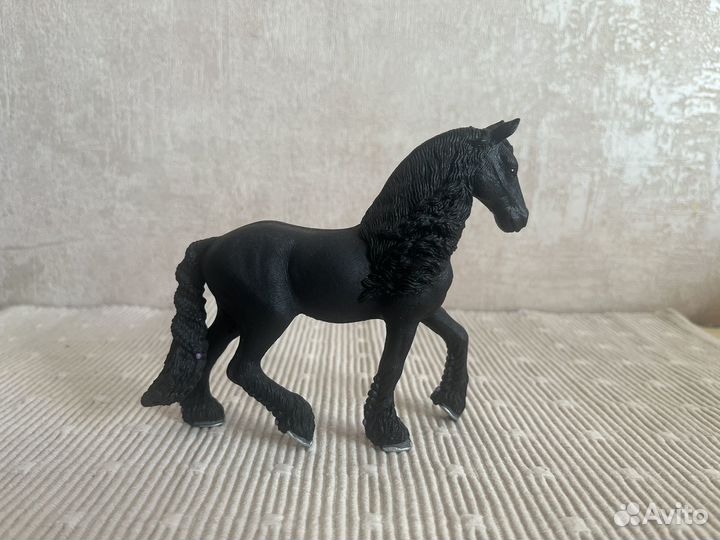 Schleich Фризские лошади