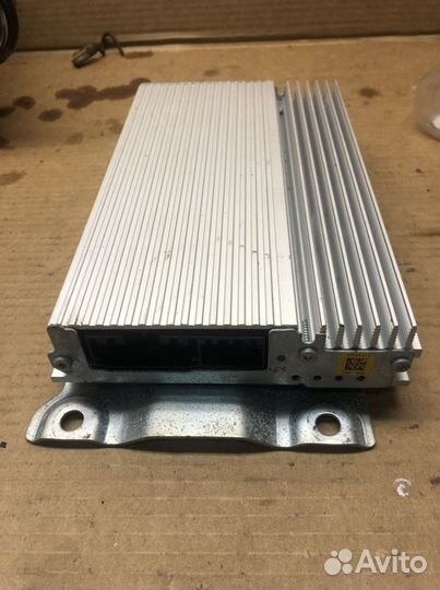 Усилитель звука Додж Нитро