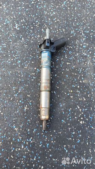 Форсунка топливная BMW X5 X6 e70 e71 7805428