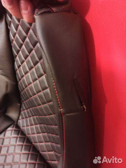 Чехлы на Ниву 213 из экокожи ромб красный