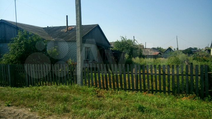 Дом 44 м² на участке 5 сот.