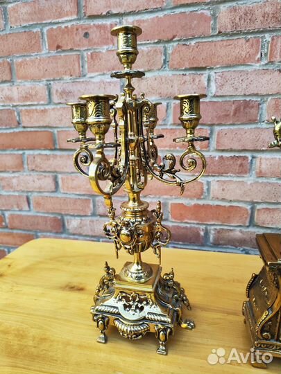 Подсвечники канделябры, часы-Фемида