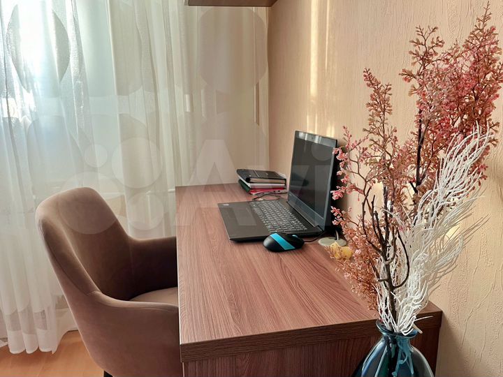 4-к. квартира, 87 м², 7/10 эт.