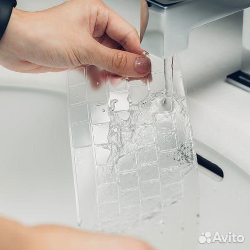Защитная накладка Moshi ClearGuard MacBook Pro