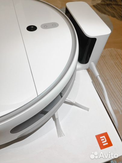 Робот-пылесос Xiaomi Mi Robot Vacuum-Mop 2