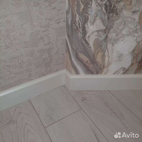 Мдф плинтуса,молдинги,потолочные плинтуса, ламинат