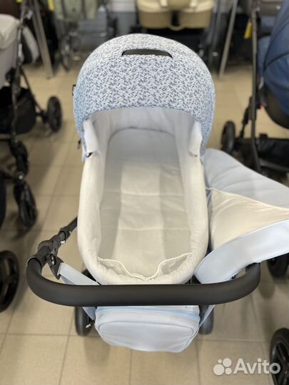 Детская коляска Indigo Mio 2 в 1 / 3 в 1