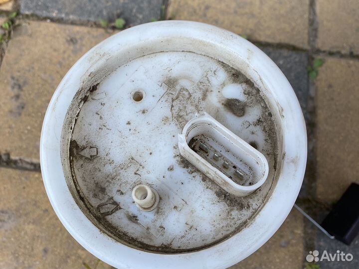 Бензонасос на volkswagen passat B5 +