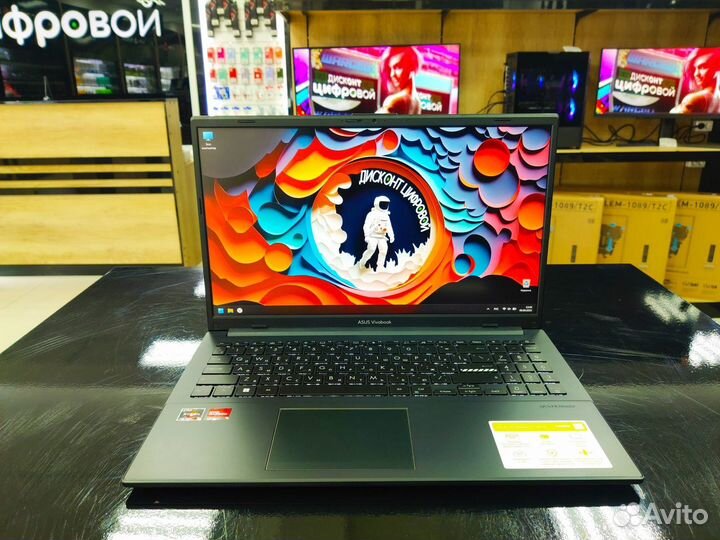 Ноутбук asus Vivobook/Ryzen 5/ DDR5-8Gb/SSD-512