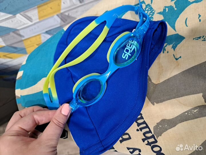 Шапочка для плавания детская и очки