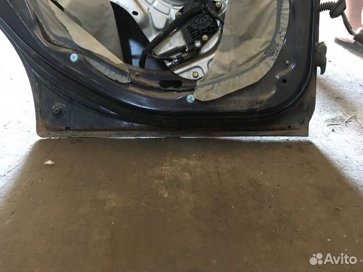 Дверь задняя левая (Hyundai Elantra)