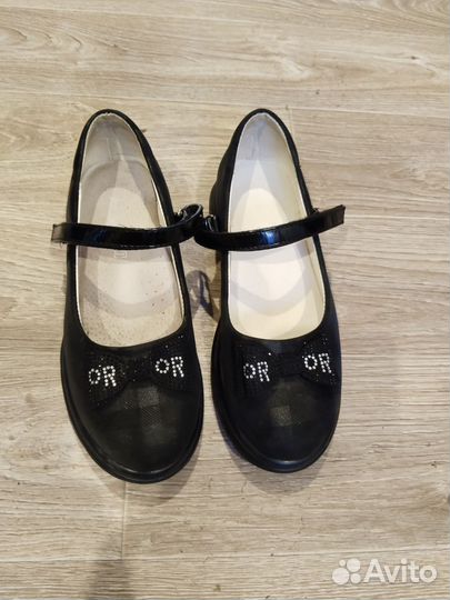 Туфли школьные 36р