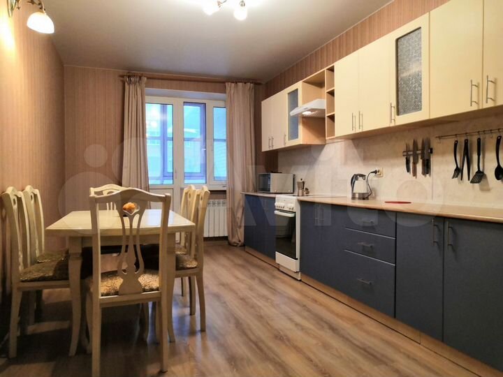 2-к. квартира, 92,1 м², 7/9 эт.