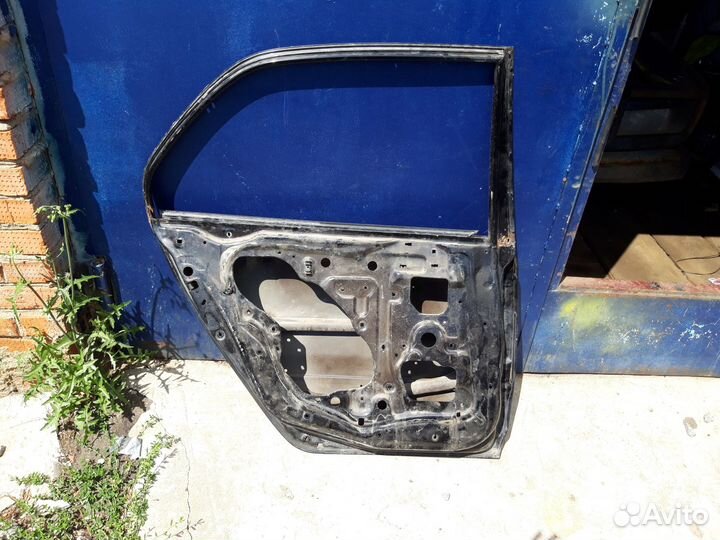 Задняя левая дверь Mitsubishi Lancer 9 CS3A