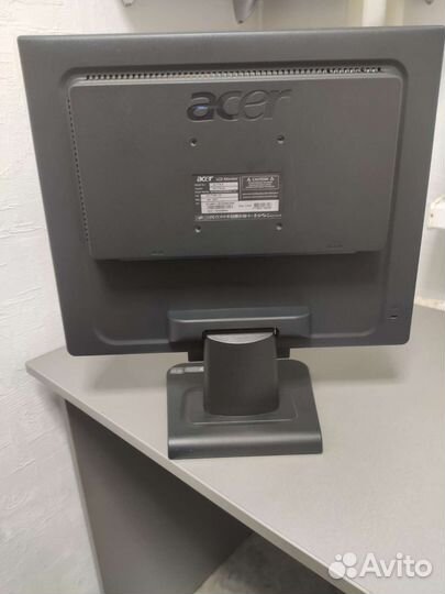 Монитор Acer 17