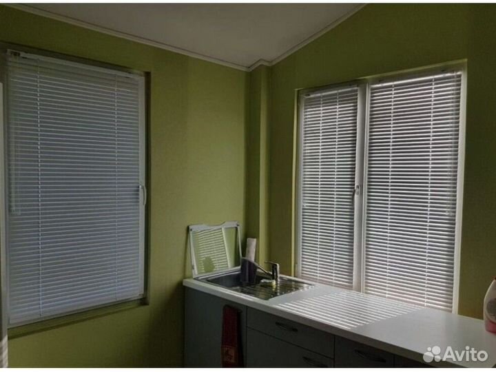 Рулонные кассетные шторы блекаут V975