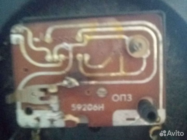 Часы настенные янтарь кварц фрегат полтава