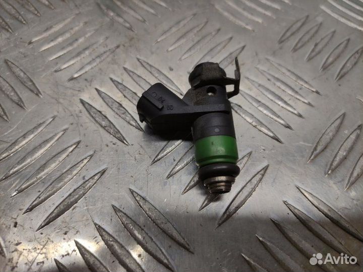 Форсунка Volkswagen Polo 4 1.2 BME 2005