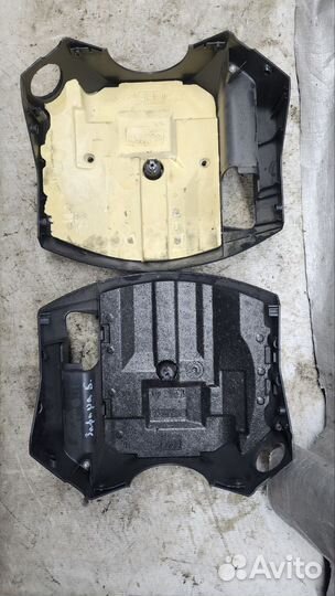 13162560 Кожух рулевой колонки Opel Zafira B