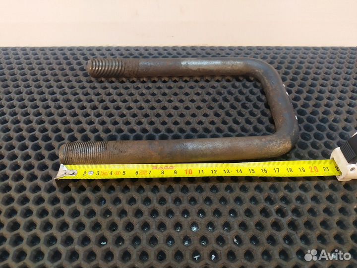 Стремянка задней рессоры