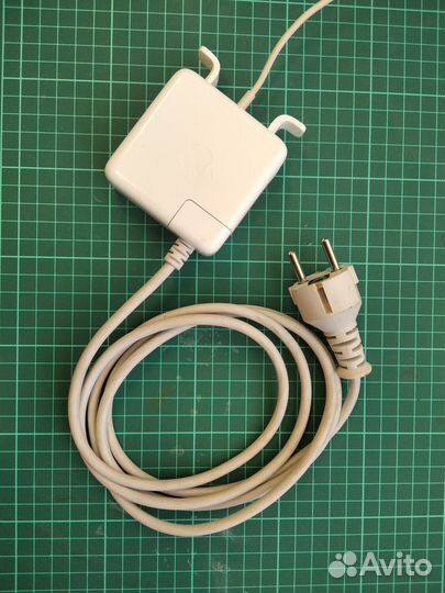 Зарядное устройство Apple MagSafe 60W A1344