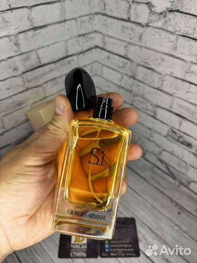 Женские духи 100ml Giorgio Armani Si